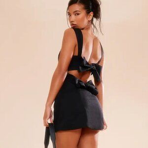 Black Twill Cut Out Bow Shift Dress